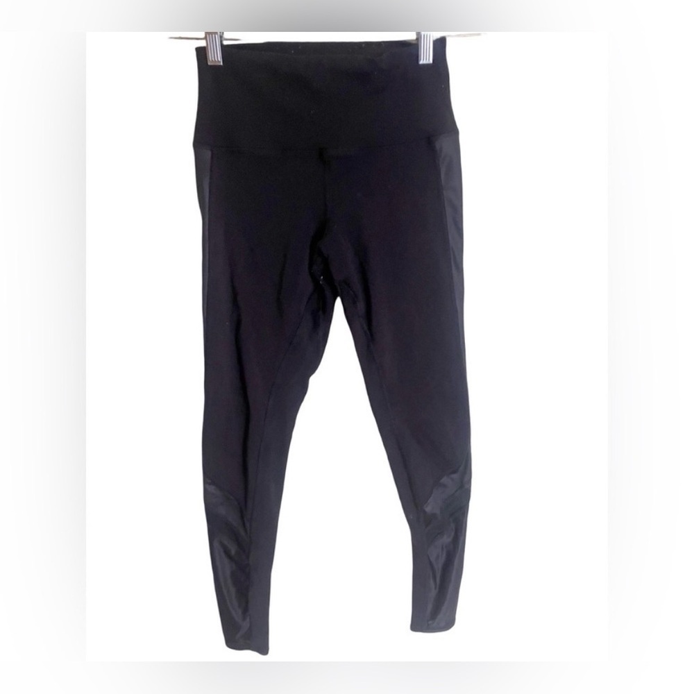 Alo Black High Waisted Mesh Sided Leggings